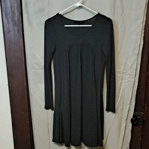 Charcol A-Line Knee-Length Sweater Dress. Plastic Island size Md Partial Ribbing - Picture 1 of 11